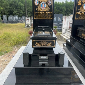 Mộ Đá Thiên Thu