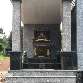 Mộ Đá Thiên Thu