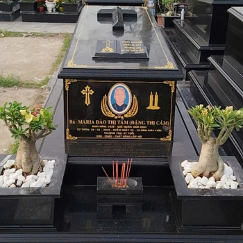 Thi công bia mộ Bình Tân và công trình mang giá trị lịch sử văn hóa