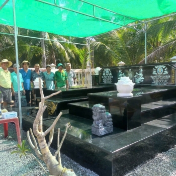 Đá bia mộ tại Bình Tân - kích thước bia mộ chuẩn phong thủ 