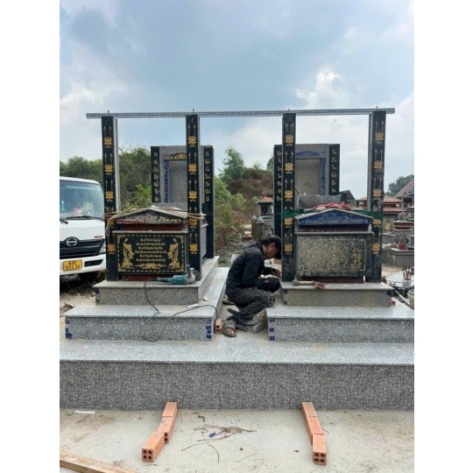 Tìm hiểu ngay cách khắc chữ trên bia mộ rõ ràng, trang nghiêm và đúng chuẩn